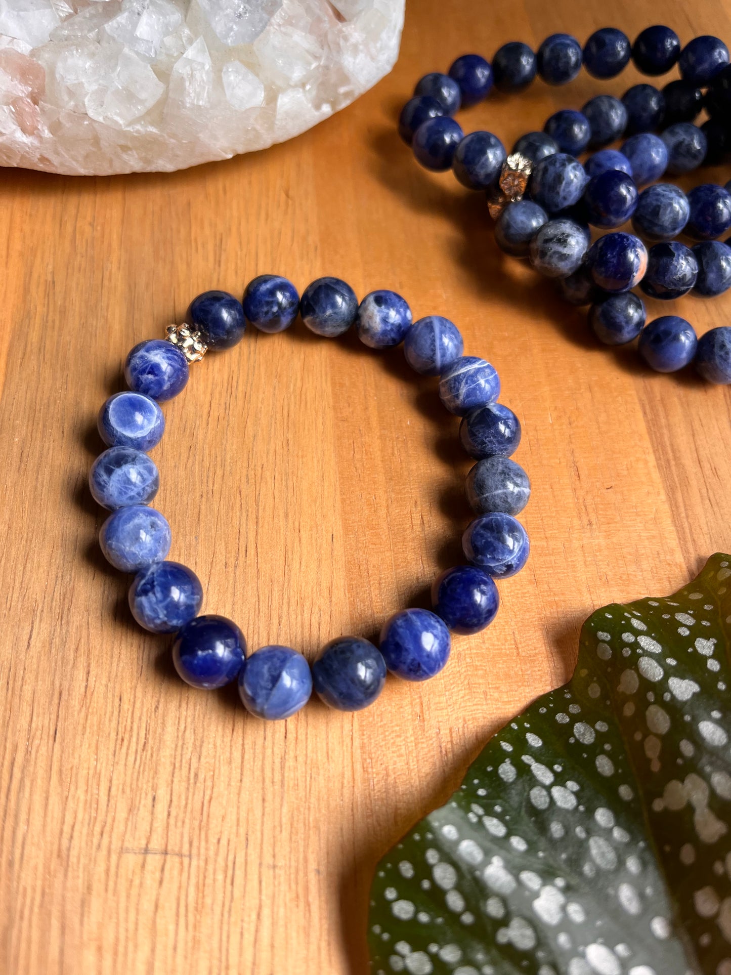 Sodalite gemstone stretch bracelet